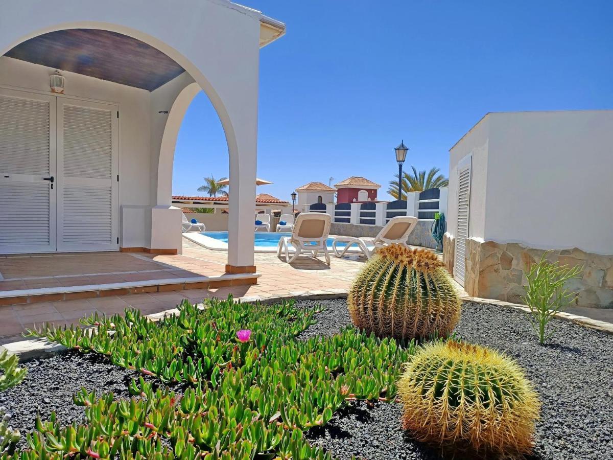 Villa Vv Jara à Caleta de Fuste Extérieur photo